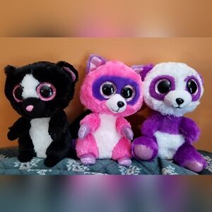 TY Beanie Boo Plush Trio. Boom Boom, Roxie, Flora.